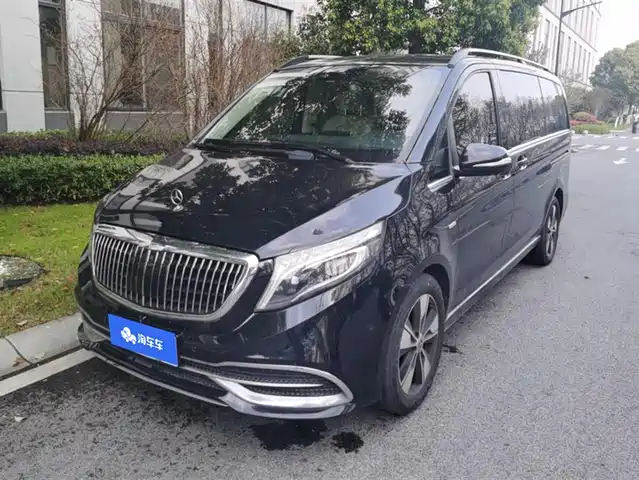 MERCEDES-BENZ V CLASS