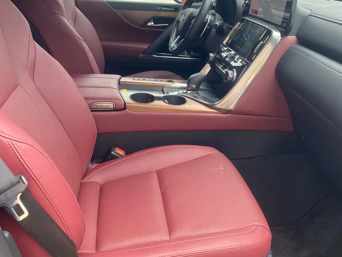 Lexus LX 2025 2025 700h Boundary Edition
