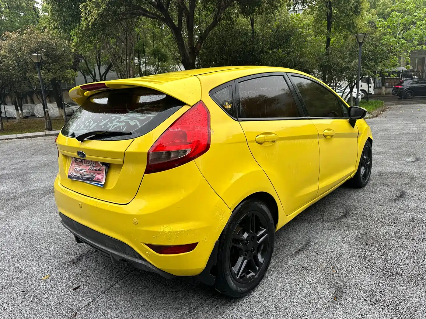 Фото 6 - Ford Fiesta