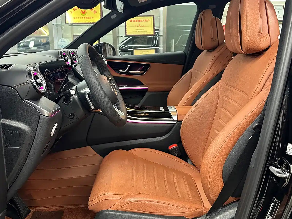 Mercedes-Benz GLC 2023 GLC 260 L 4MATIC Luxury 7-Seater фото 7