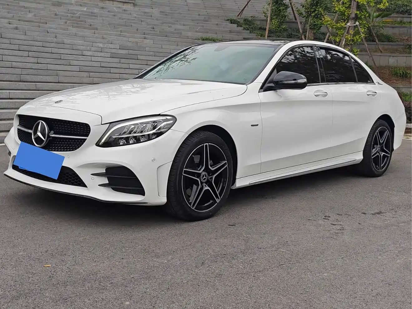MERCEDES-BENZ CLASS C