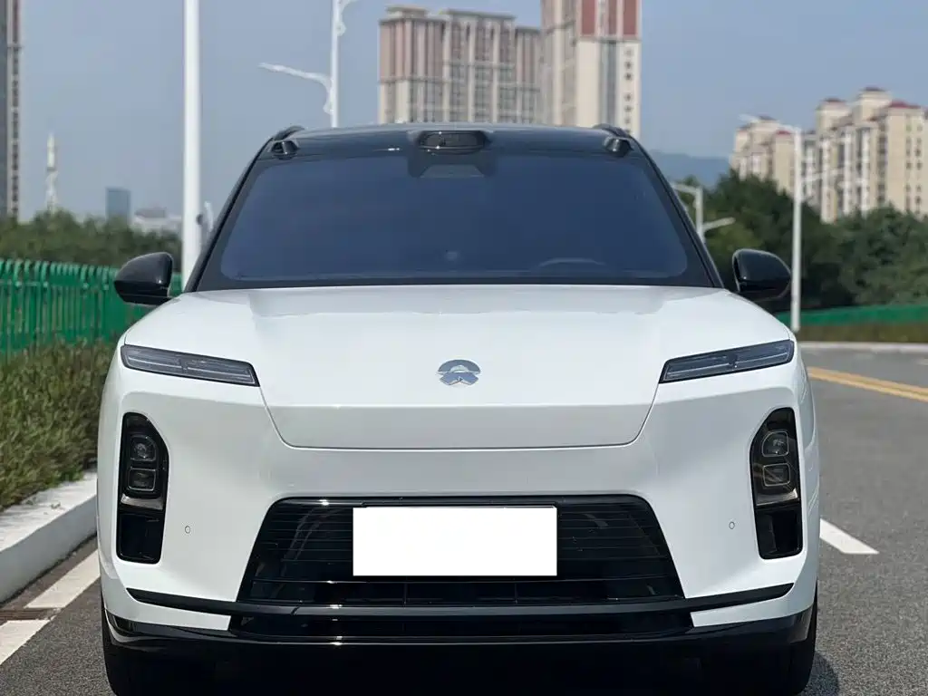 NIO ES8 2026 2025 Model 6-Seat Executive Luxury Edition