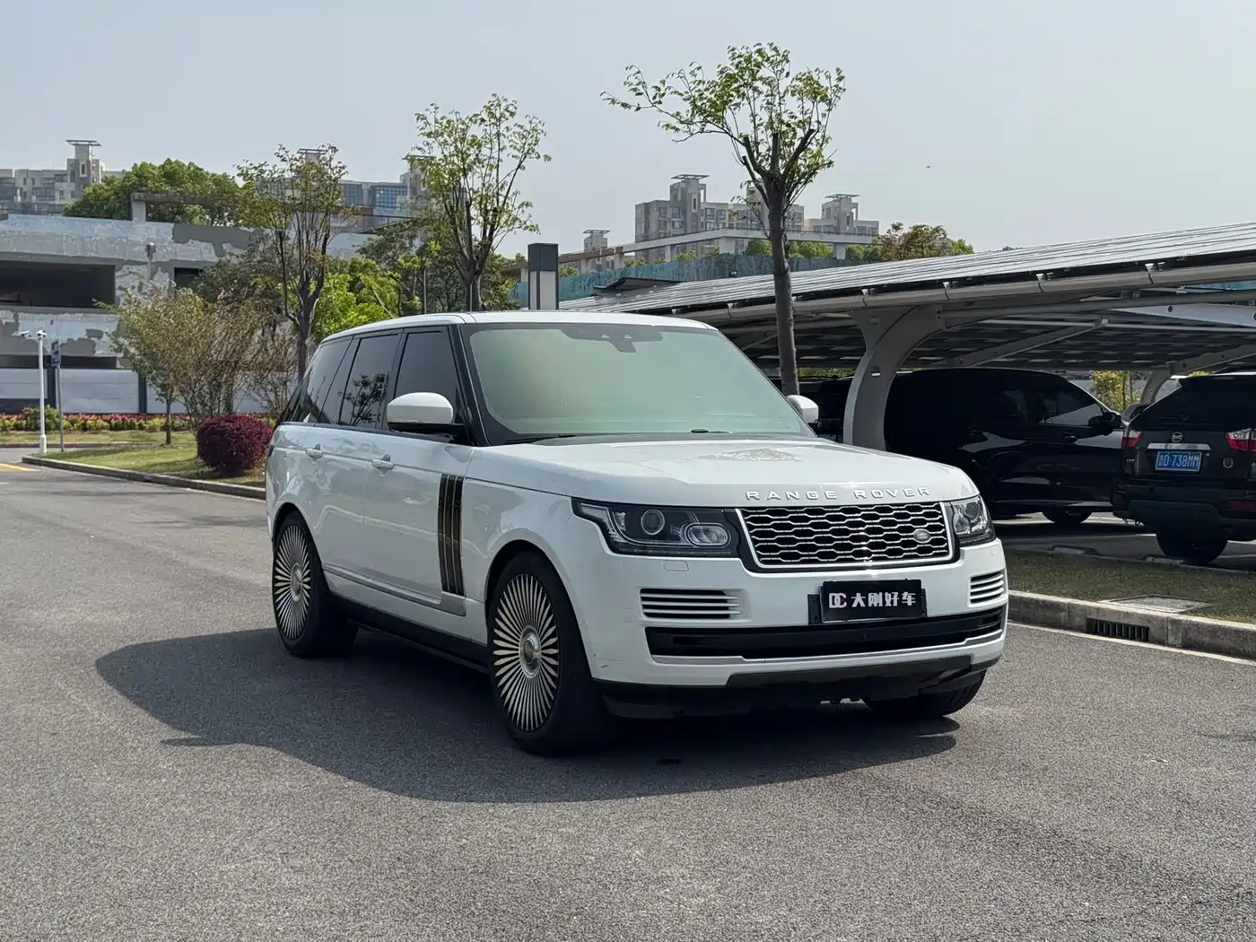 Land Rover Range Rover 2017 3.0 SC V6 Vogue фото 3