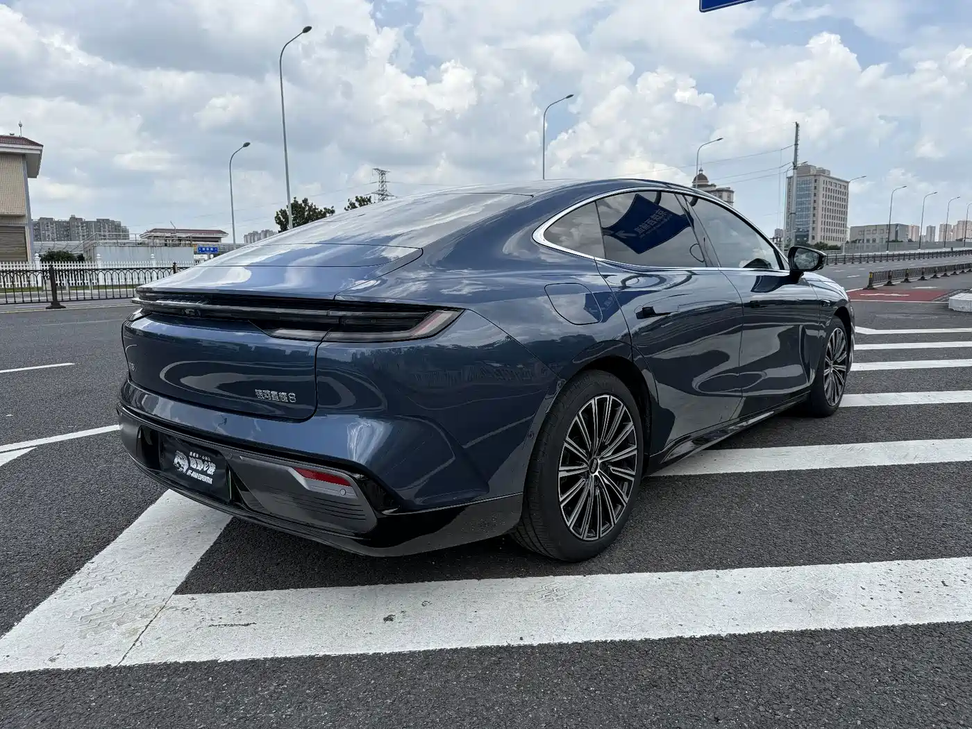Geely Galaxy Galaxy Xingyao 8 2025 2025 130km EM-P Starship Edition