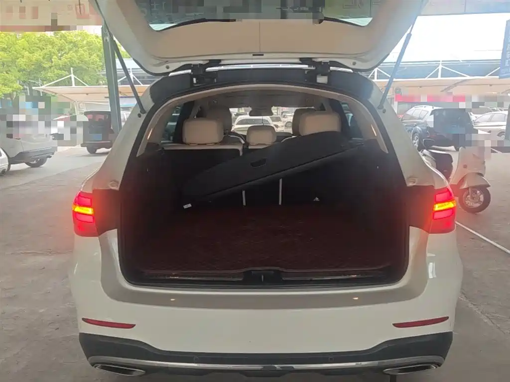 Mercedes-Benz GLC 2017 GLC 300 4MATIC Dynamic фото 19