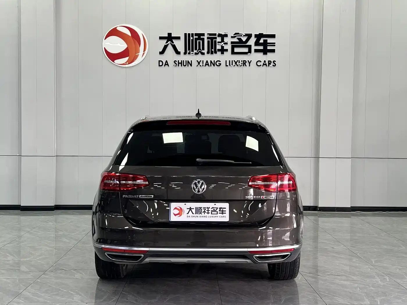 Volkswagen Weilan 2016 380TSI 4WD Explorer Edition фото 4