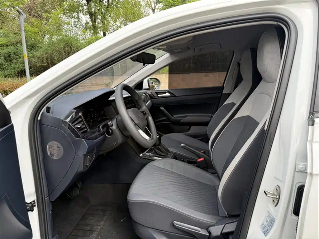 Volkswagen Lavida 2023 New Sharp 1.5L Auto Premium Edition фото 12
