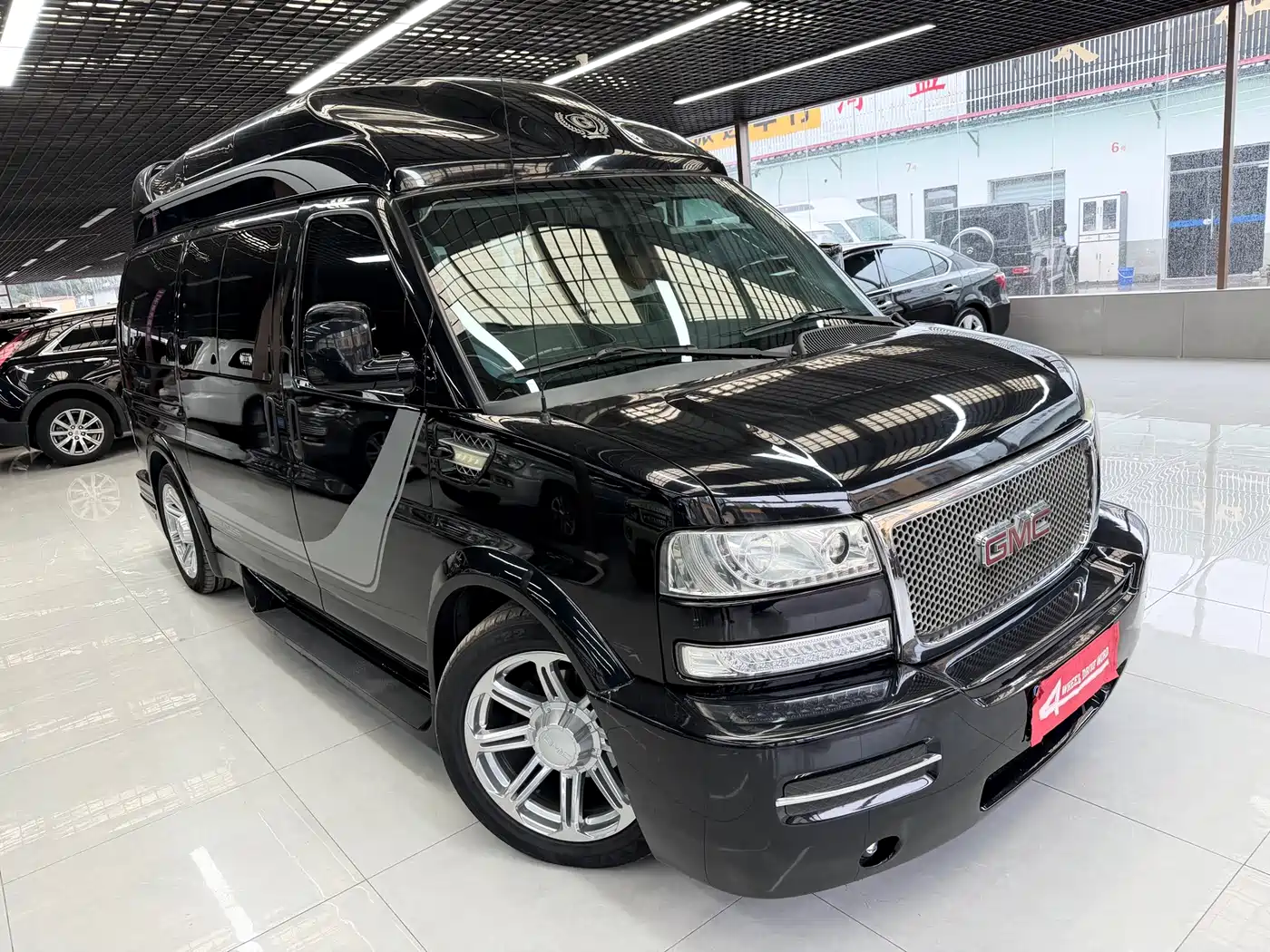 GMC Savana 2016 2016 5.3L G660S 4WD Prestige Skylight Edition