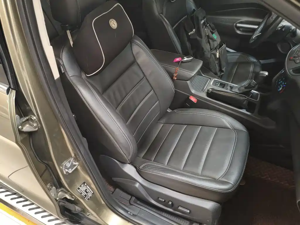 Фото 25 - Ford Kuga