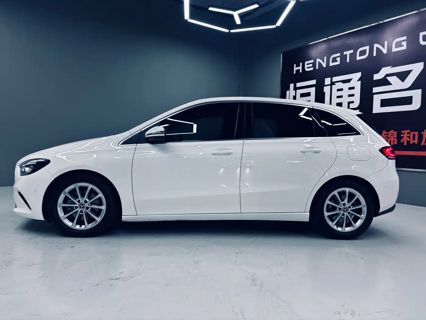 MERCEDES-BENZ B CLASS