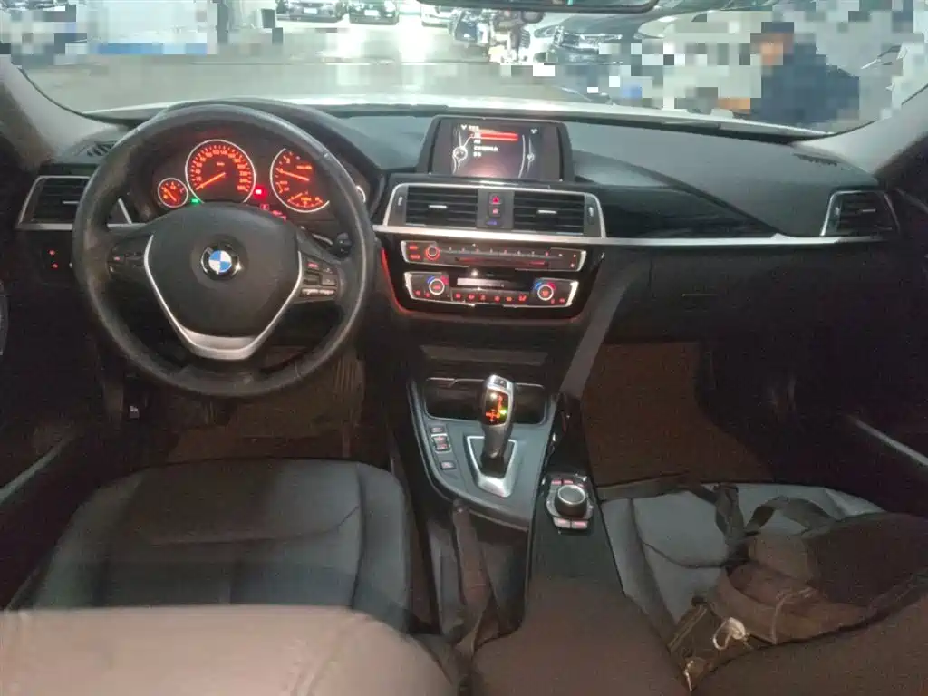 BMW 3 Series 2017 320Li Fashion фото 10