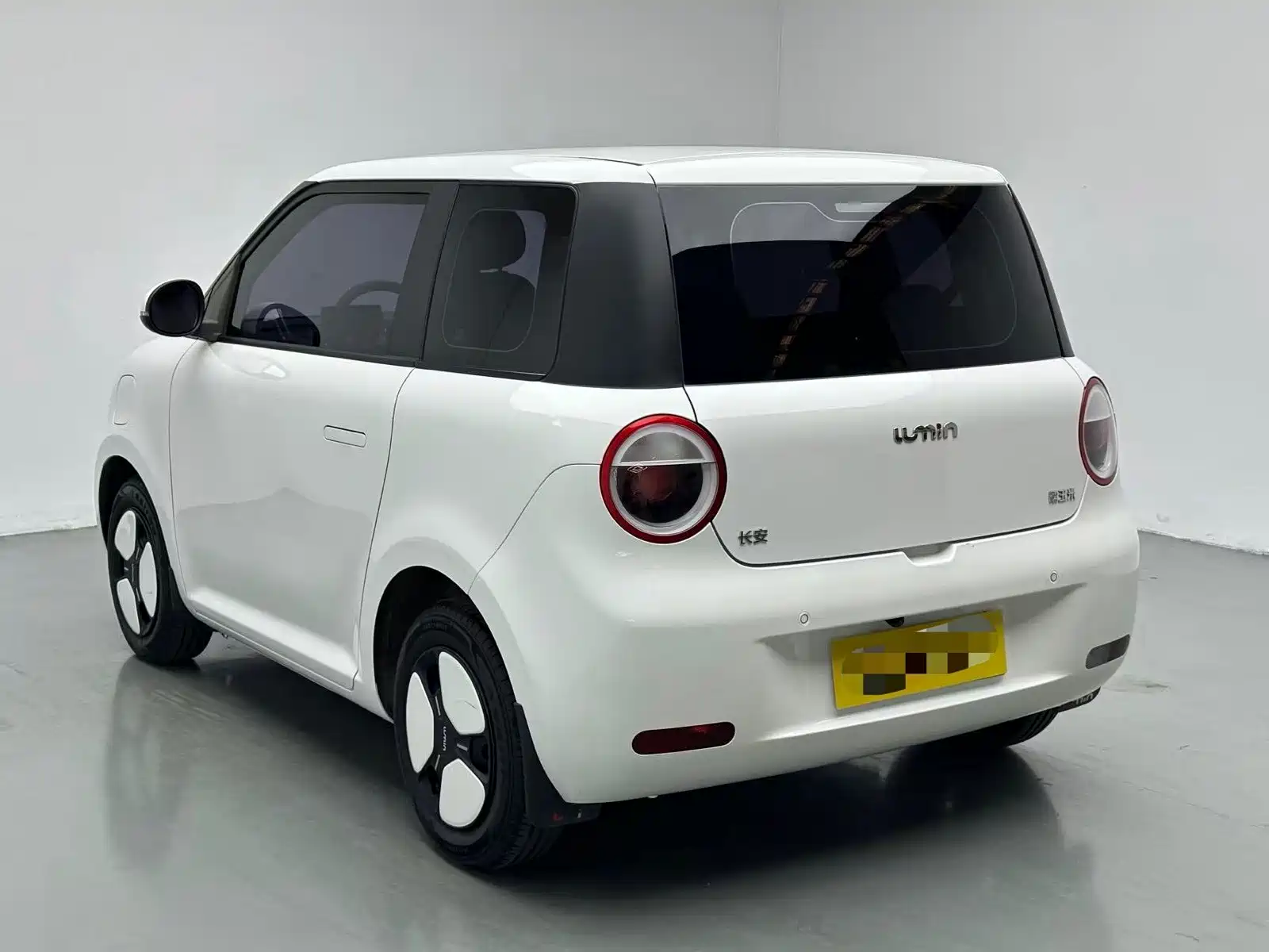 Фото 7 - Changan Lumin