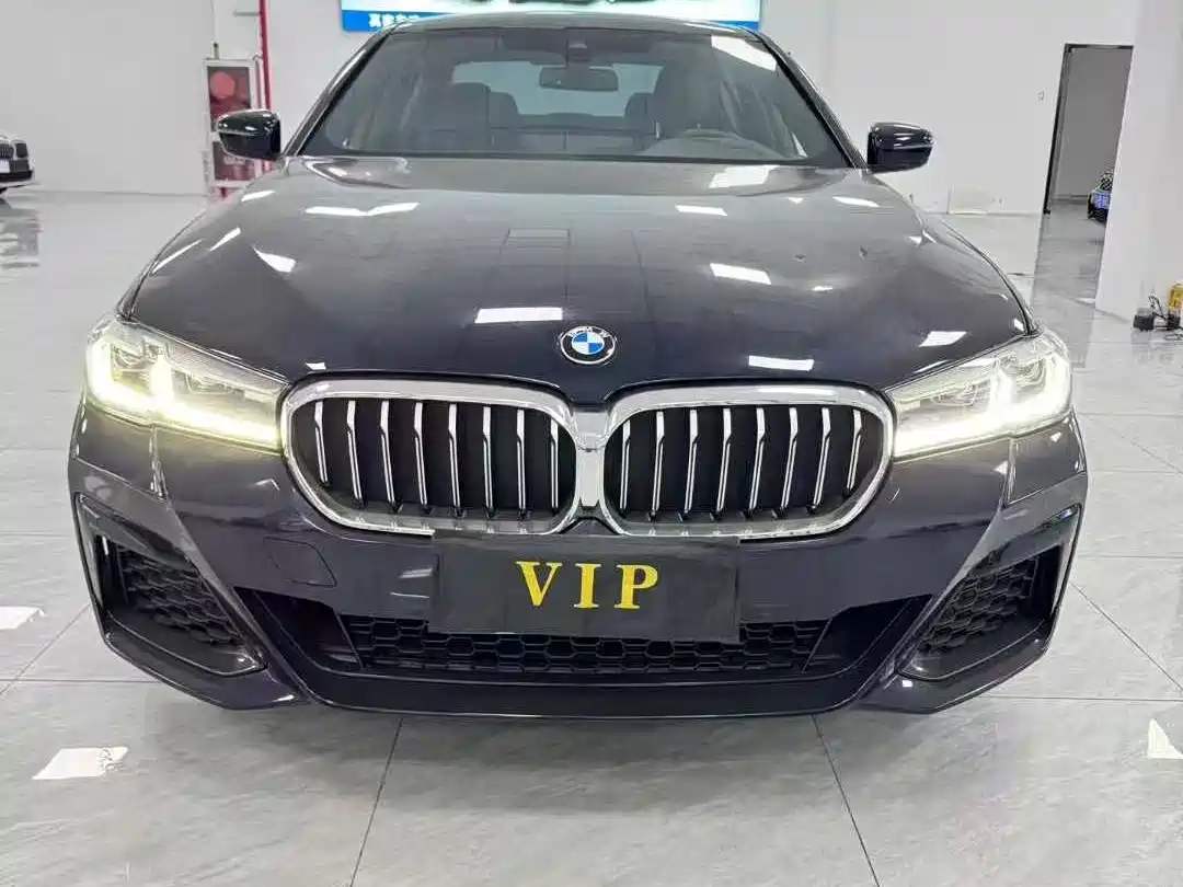 BMW 5 Series 2022 525Li M Sport Package фото 2