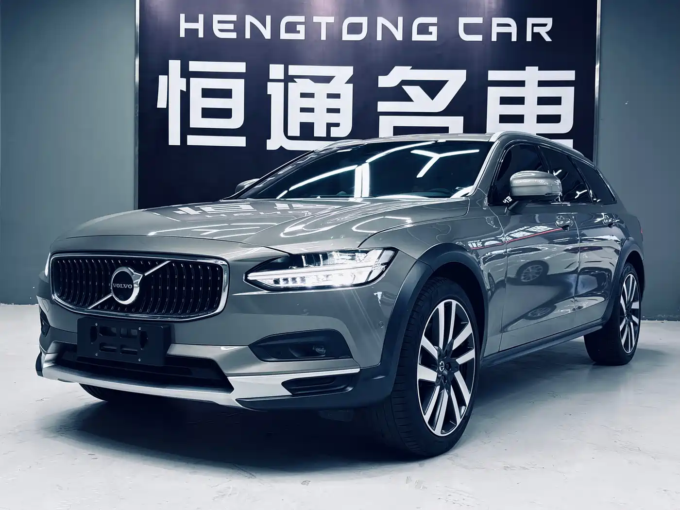 Volvo V90, 2022 год