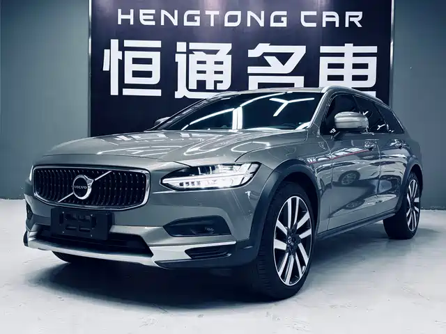  Volvo Volvo V90 2022 Cross Country B5 AWD Inscription