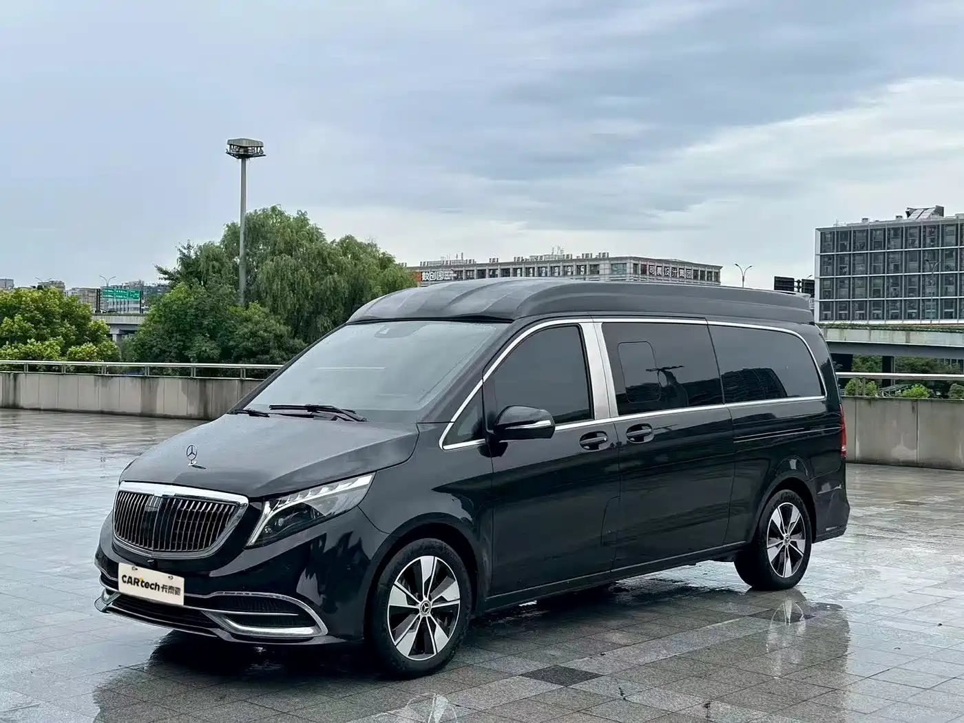 Mercedes-Benz V-Class 2022 V 260 L Long Wheelbase Prestige Edition