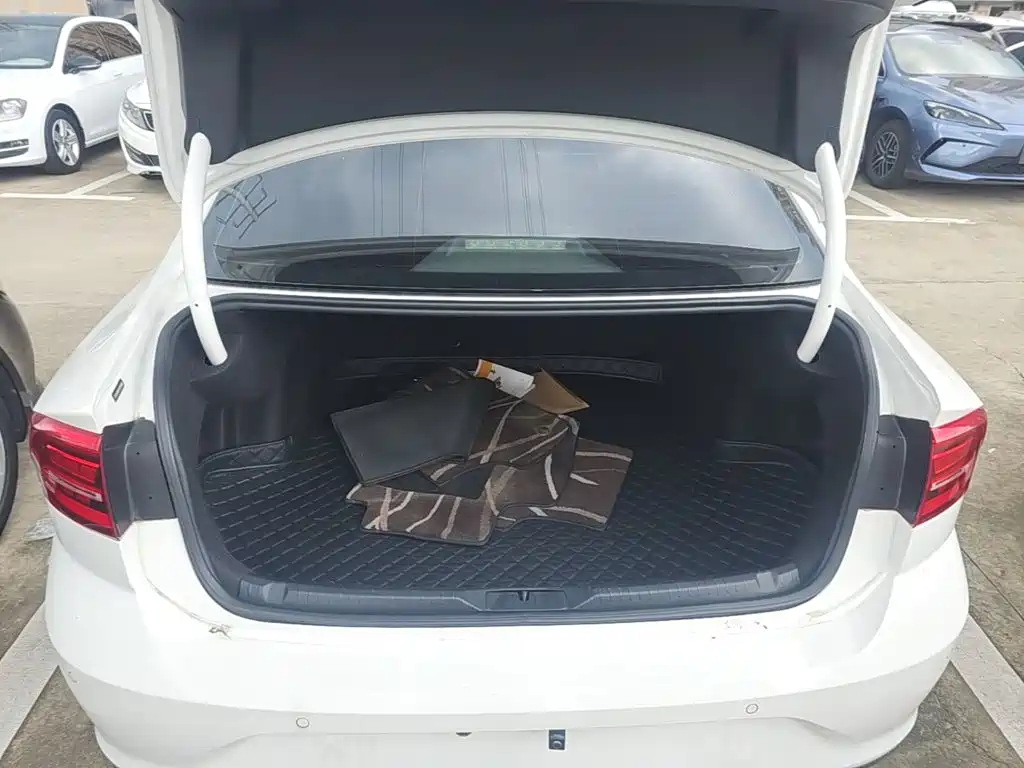 Volkswagen Lamando, миниатюра 19