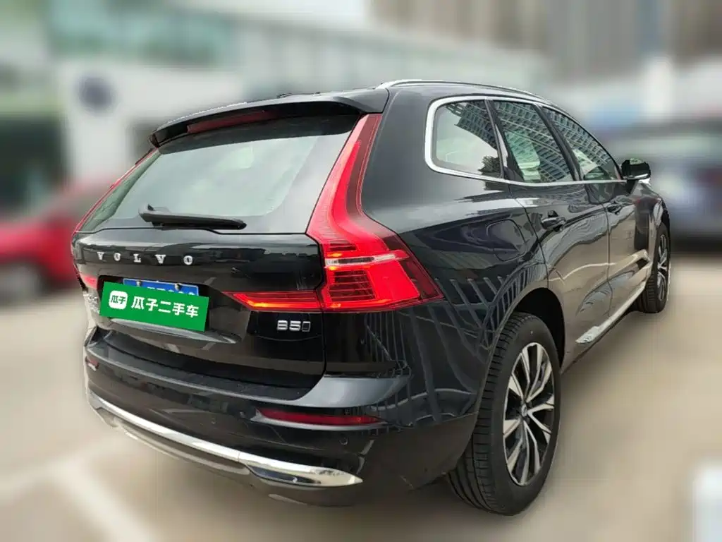 Фото 12 - Volvo XC60