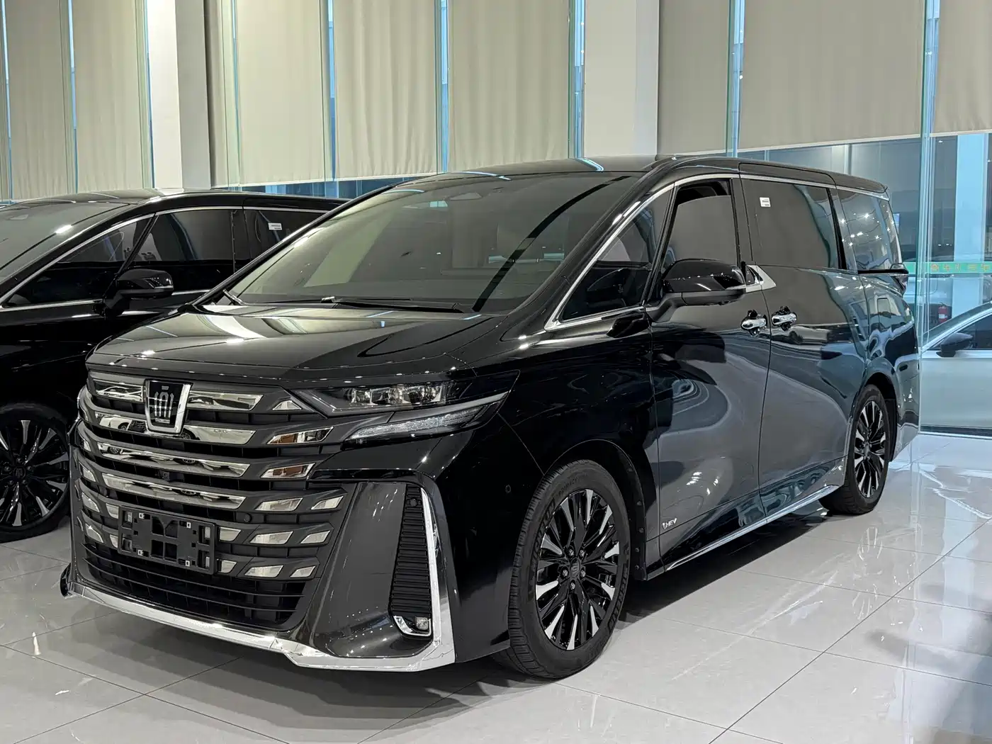 Toyota Vellfire 2024 Crown Hybrid 2.5L Executive Premium Edition