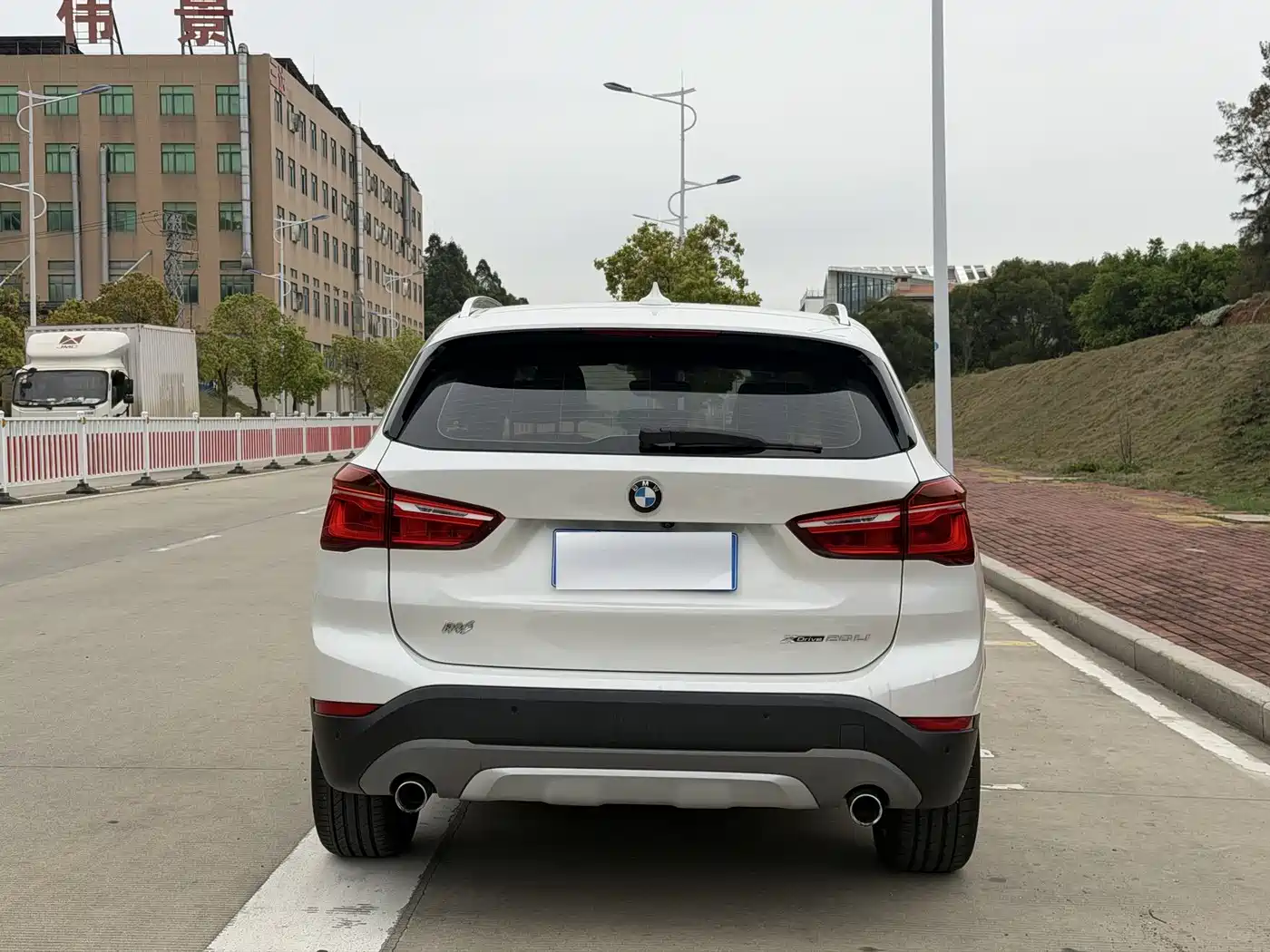 BMW X1 2019 xDrive20Li Premium Model фото 6