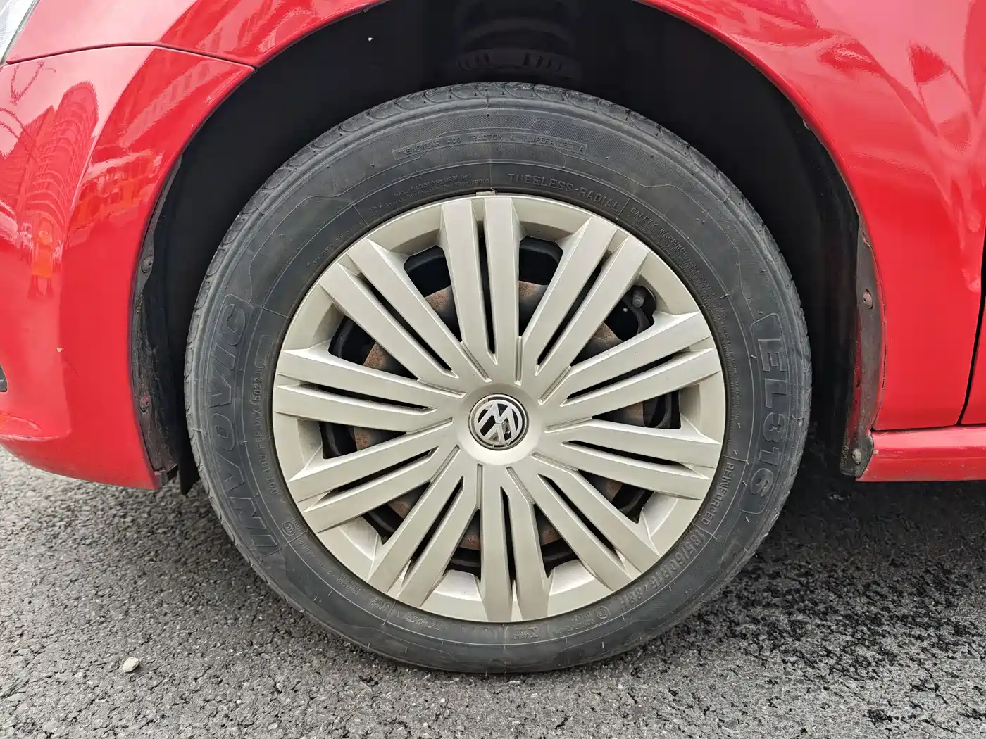 Volkswagen Polo 2016 1.6L Automatic Comfort фото 14