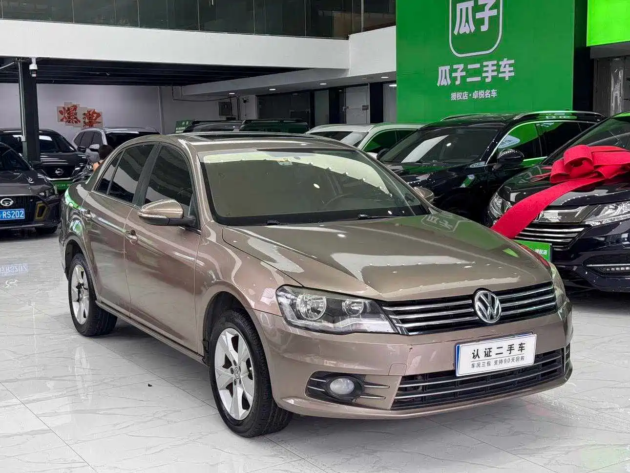 Фото 2 - Volkswagen Bora
