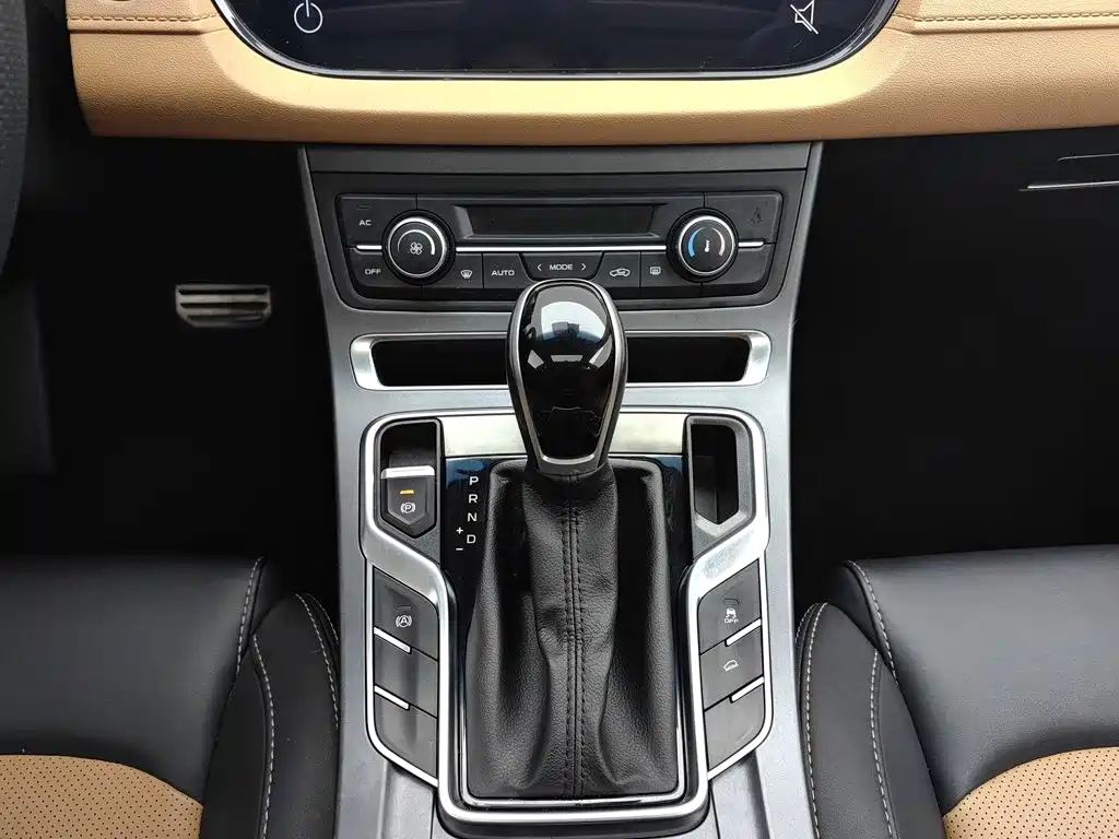 Geely Vision S1 2019 2018 1.4T CVT Sharp Enjoy