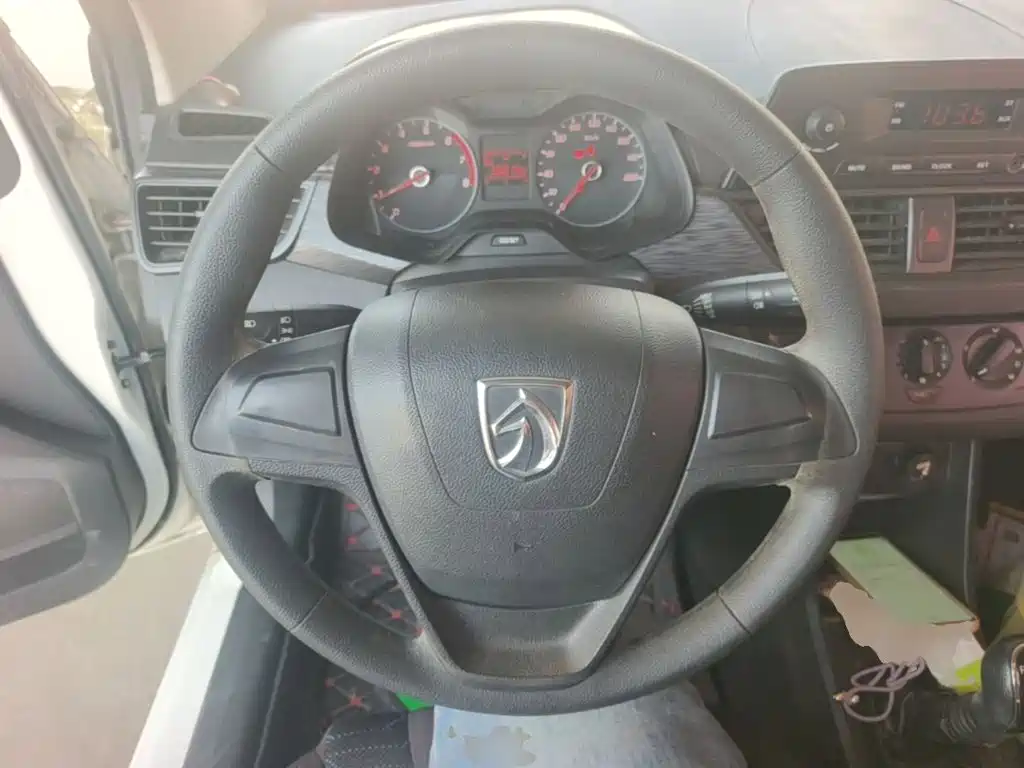 Baojun 310W 2017 2017 1.2L Manual Value Edition (China V)