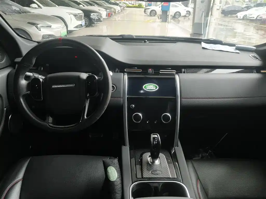 Land Rover Discovery Sport 2020 249PS R-Dynamic Performance фото 10