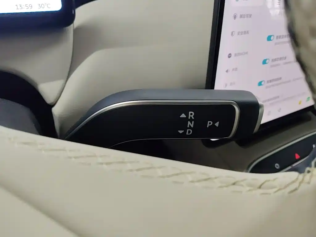 NIO ET5 2025 2025 75kWh