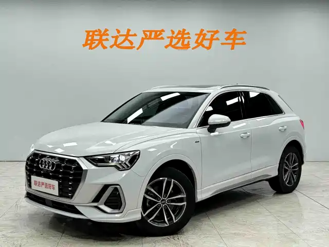 Audi Q3 35 TFSI, Актив, Спорт, 1.4T