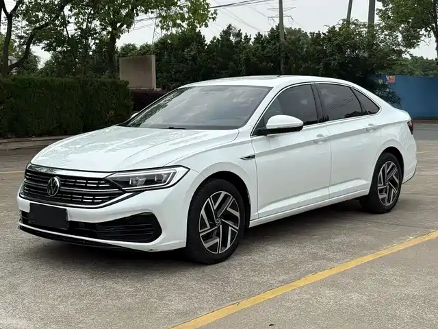 Volkswagen Sagitar 2023