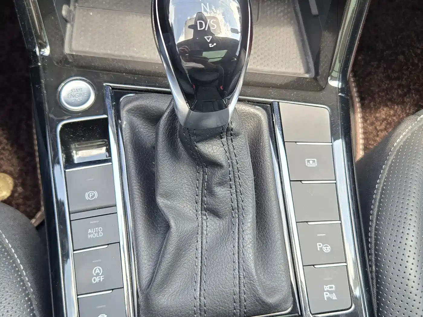 Фото 15 - Volkswagen Passat