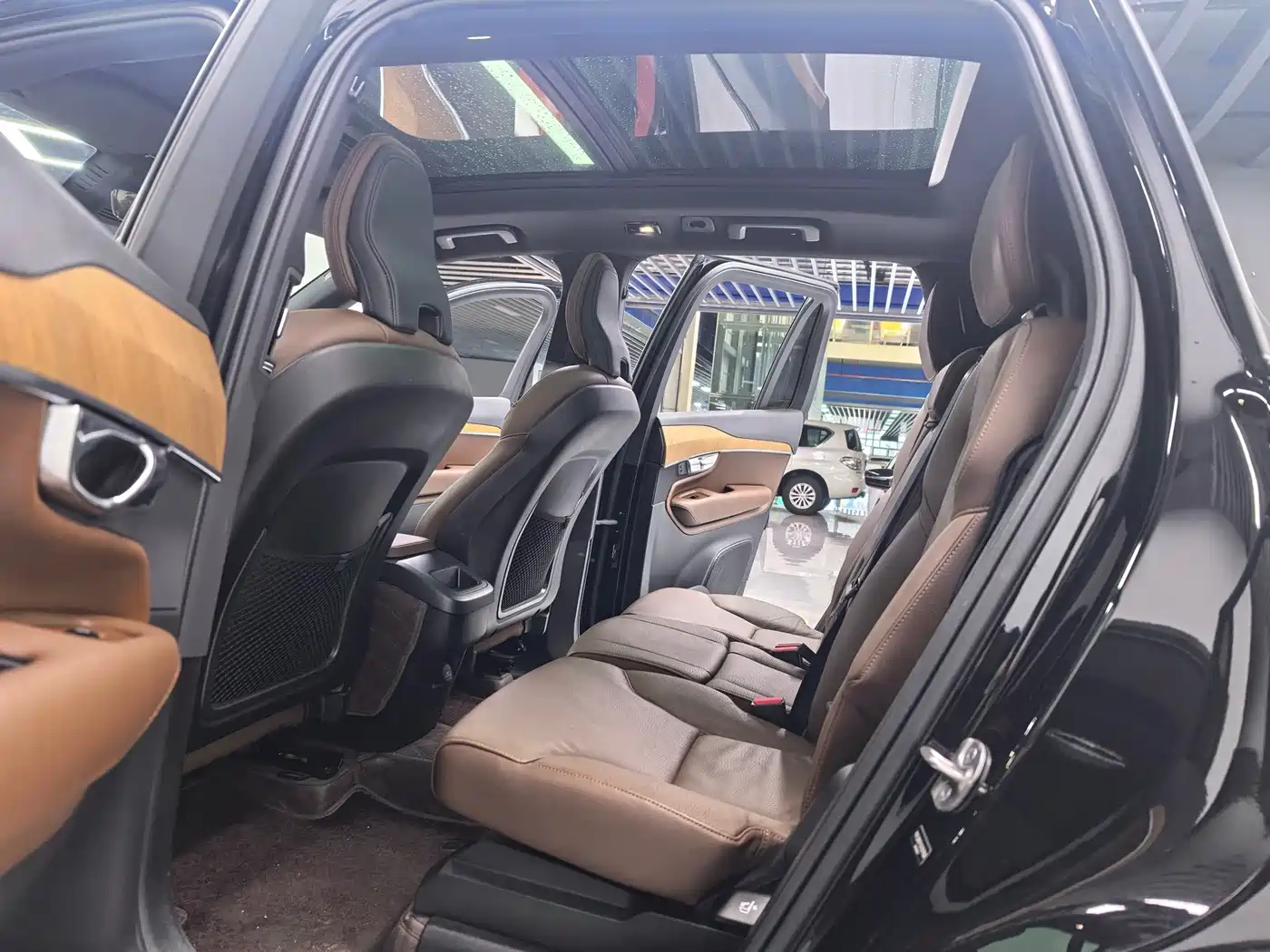 Volvo XC90 2024 2025 B5 Smart Luxury 5-Seater