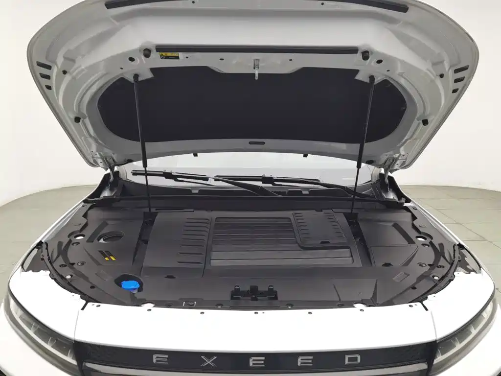 Exeed Chasing Wind C-DM 2025 2024 C-DM 1.5TCI 105KM Luxury Edition