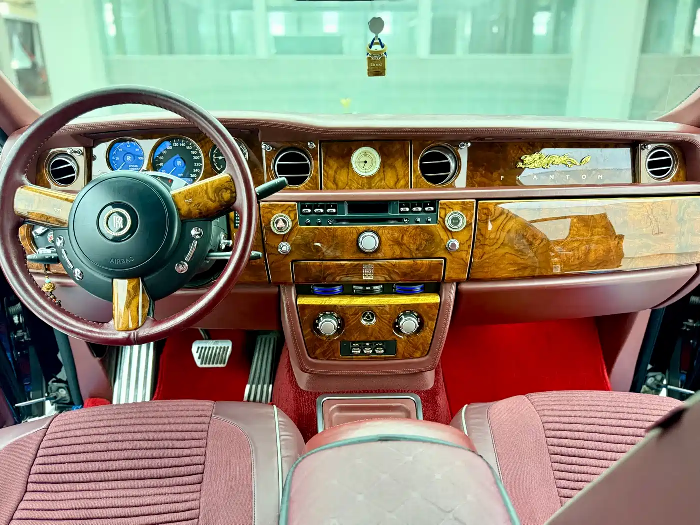 Rolls-Royce Phantom 2006 2004 Model 6.7L Standard Version