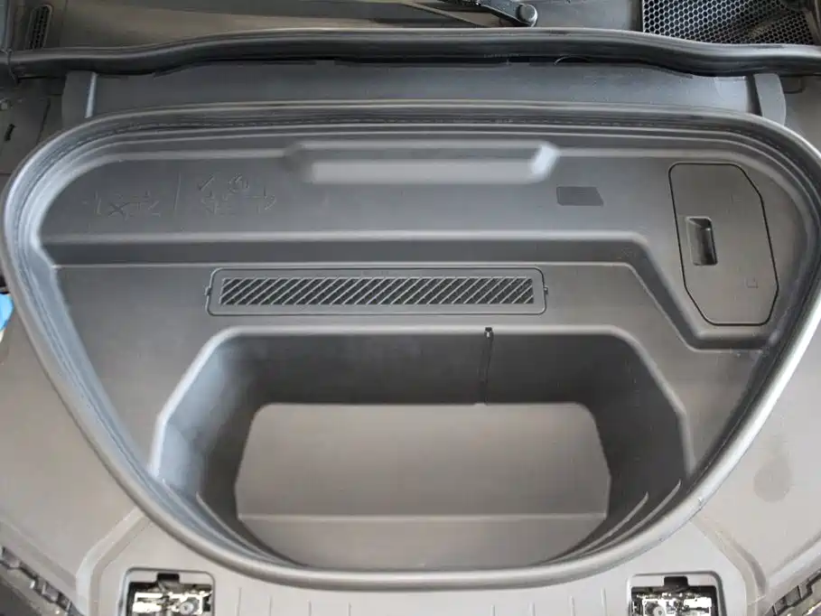 Audi Q6L e-tron 2025 2025 Model Pioneer Edition