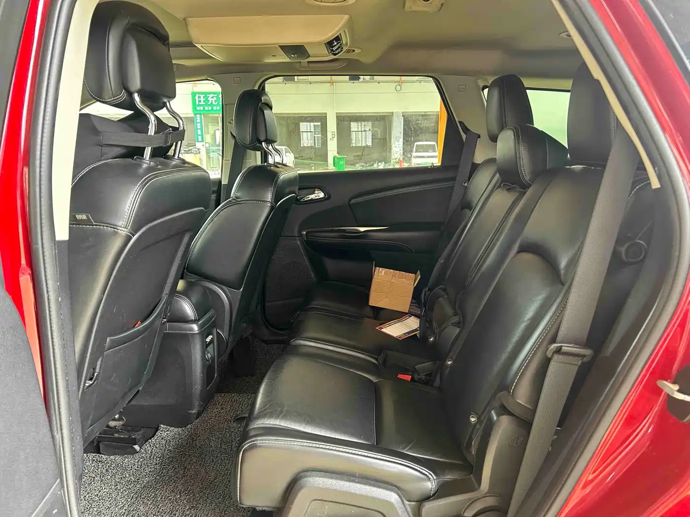 Dodge Journey 2013 2013 Model 2.4L 2WD Premium Edition