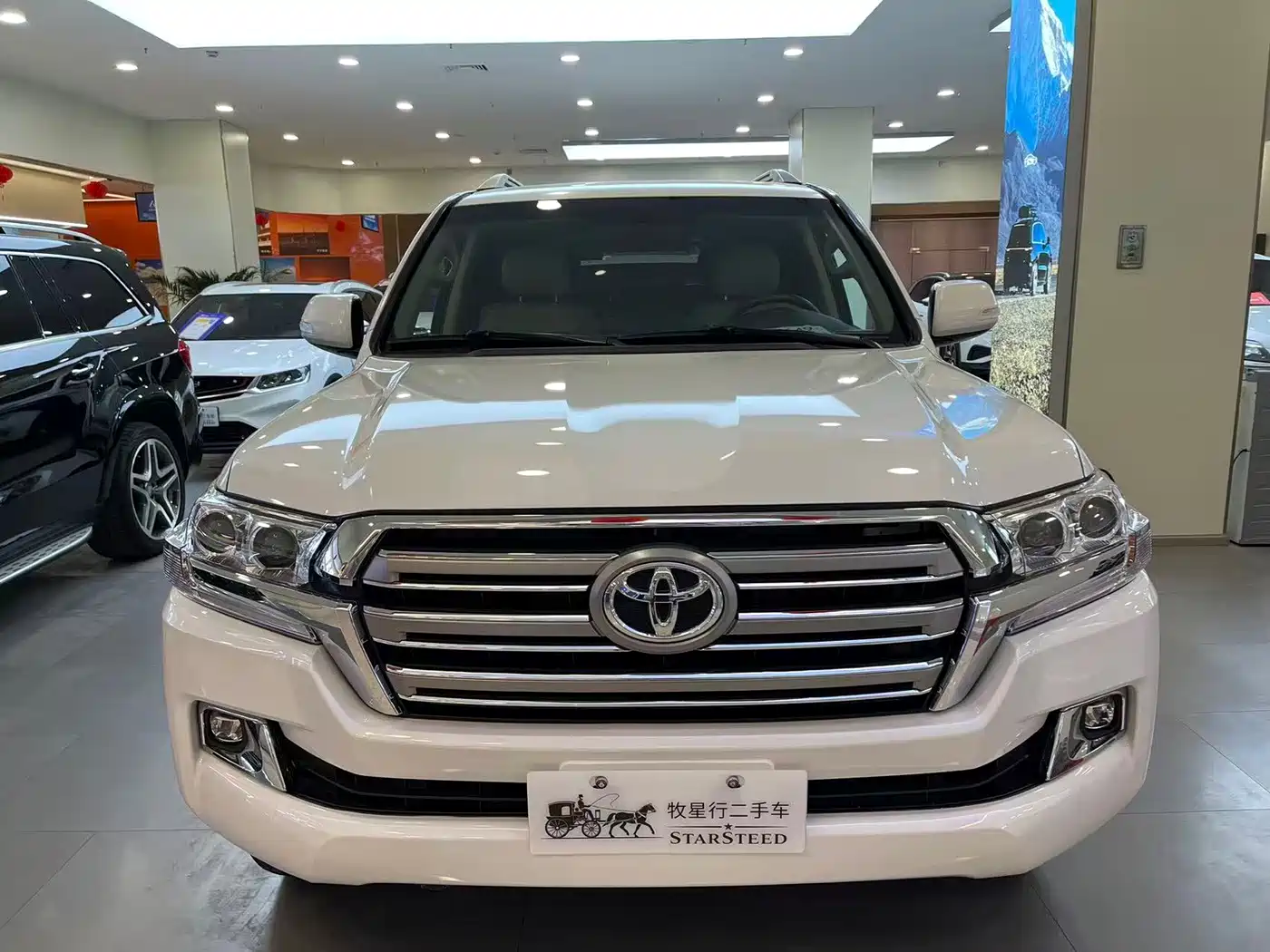 Toyota Land Cruiser (Import) 2016 2015 4.0L V6 Middle East Low Configuration Edition