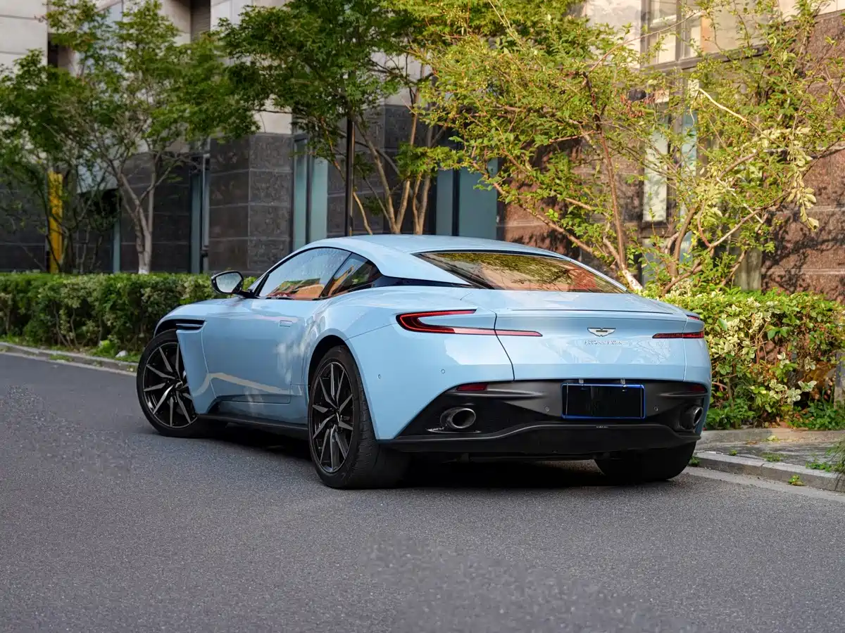 Aston Martin DB11 2021 2020 4.0T V8 Coupe