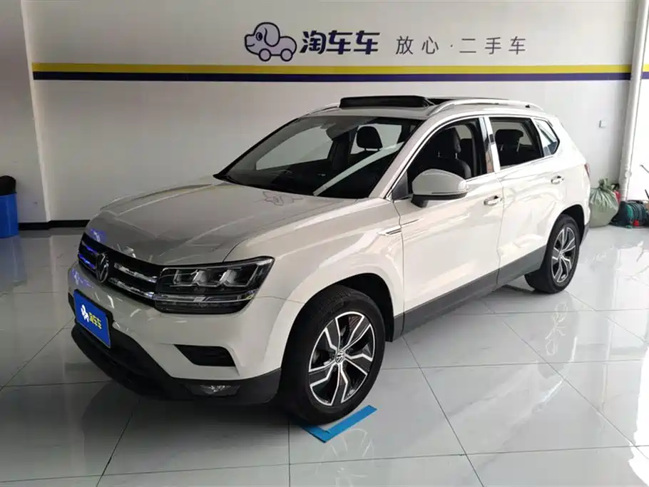 Volkswagen Tharu 2021 330TSI 4WD Flagship