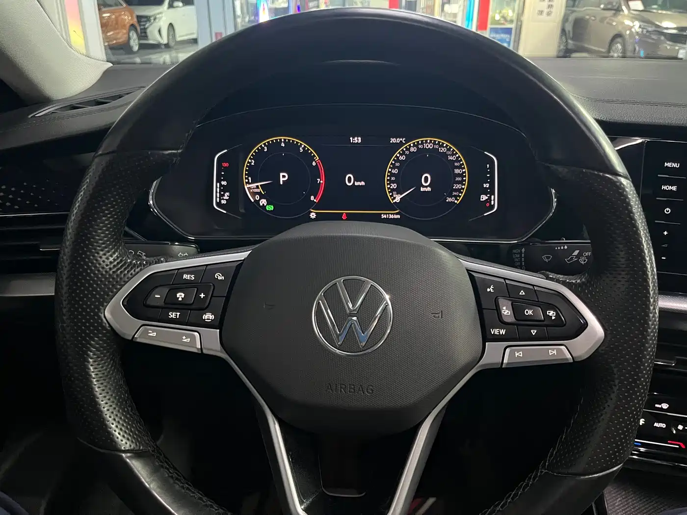 Volkswagen Passat 2022 330TSI Elite Edition фото 17