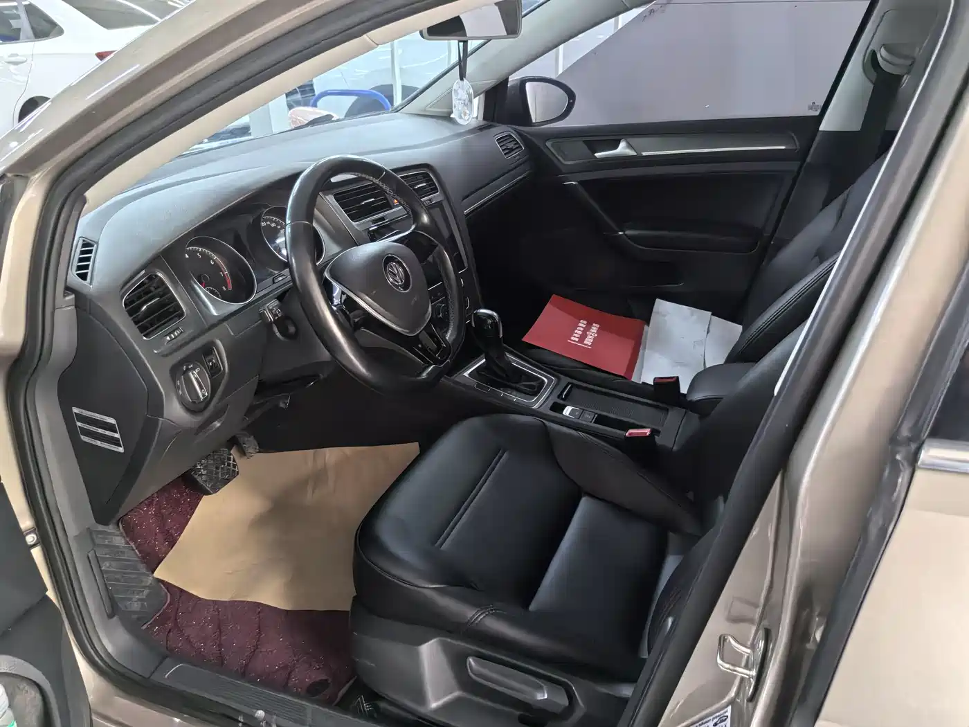 Volkswagen Golf 2015 1.4TSI Automatic Comfort фото 4
