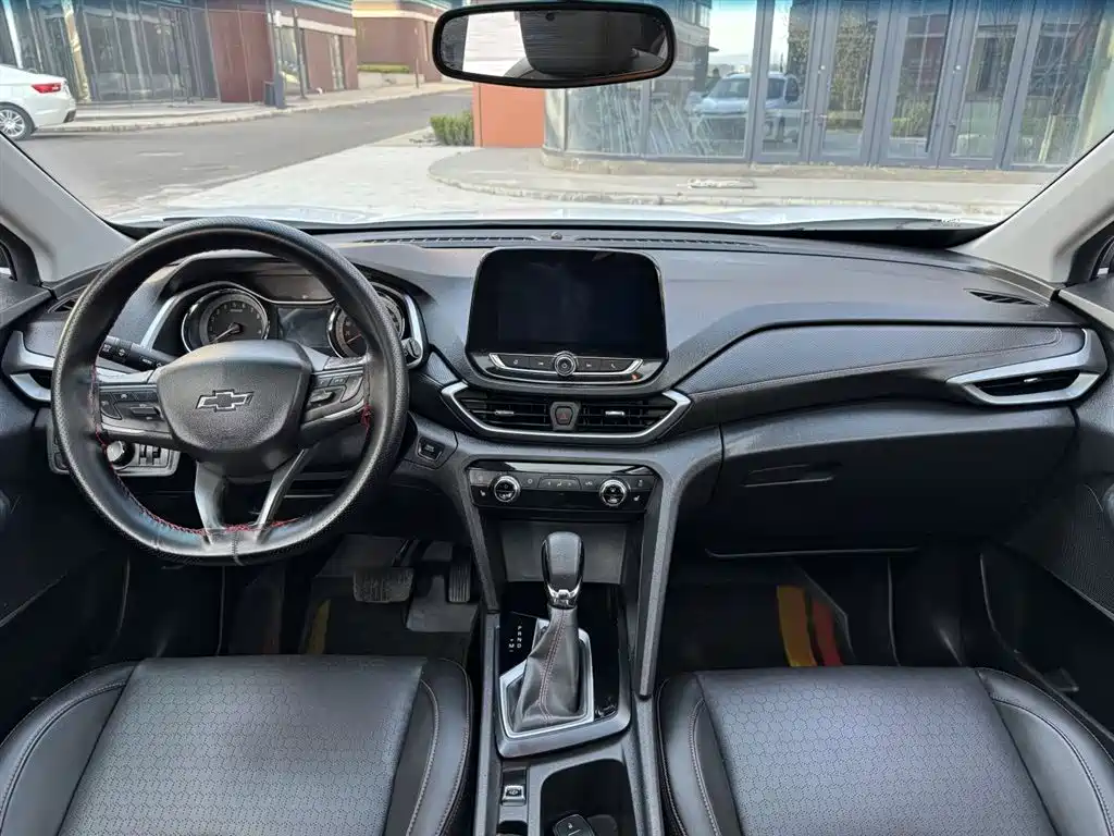 Chevrolet Volando 2018 Redline 530T Auto Premium Edition (5+2 seats) China V фото 13
