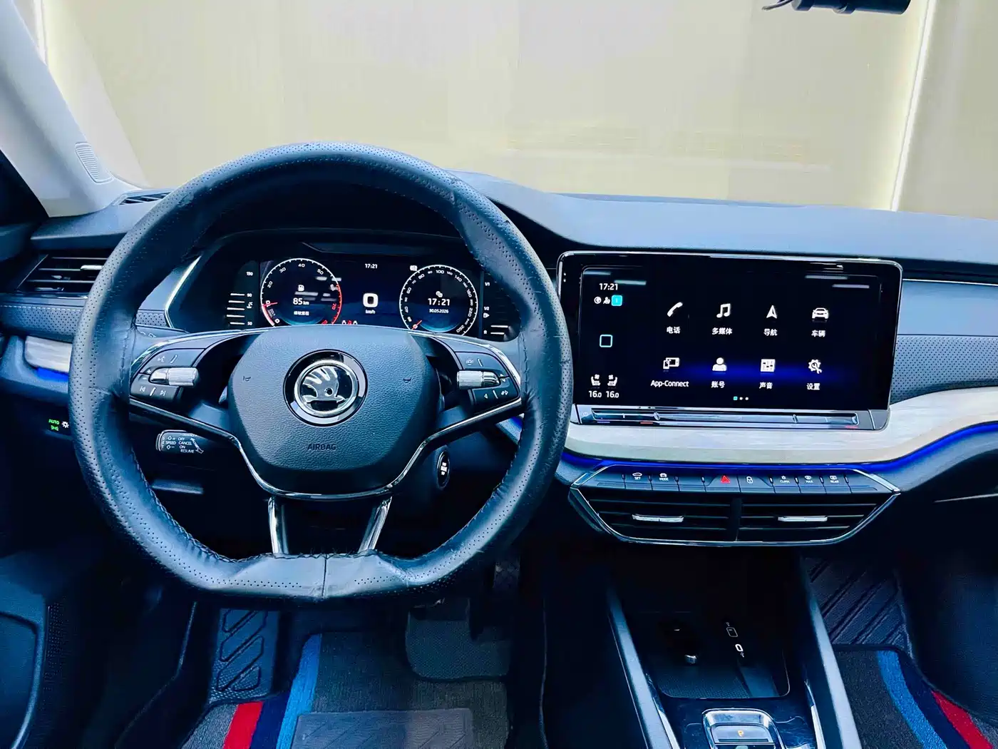 Škoda Octavia 2022 PRO TSI280 Luxury Edition фото 10