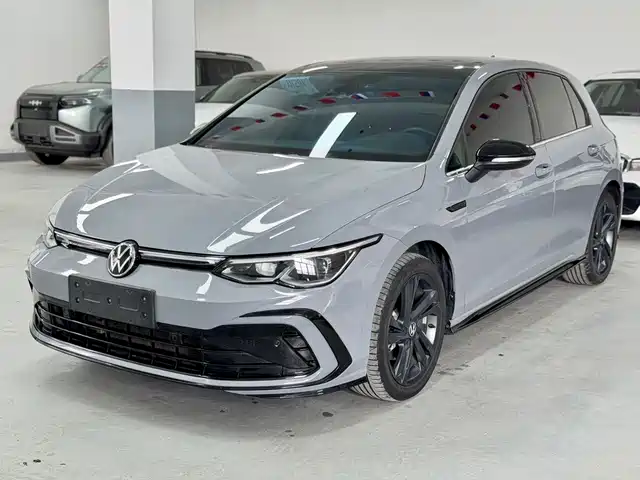 Volkswagen Golf 2023