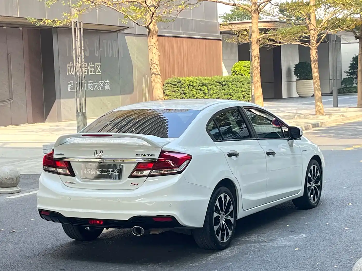 Honda Civic 2014 2.4L Manual Si фото 5