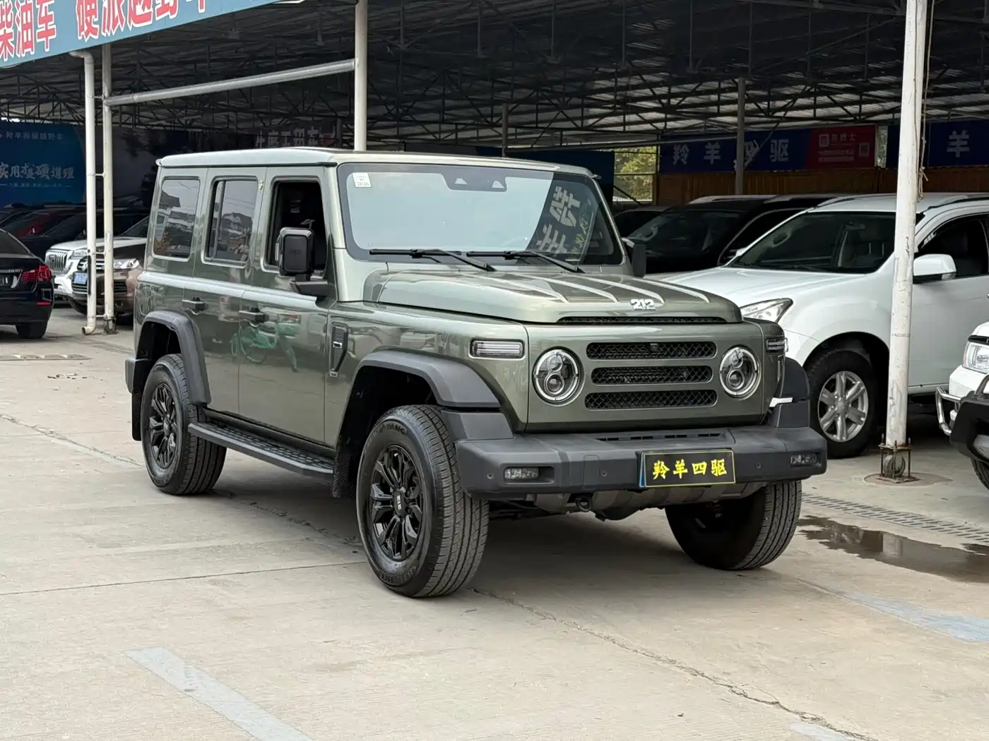 212 T01 2025 2024 2.0T Explorer