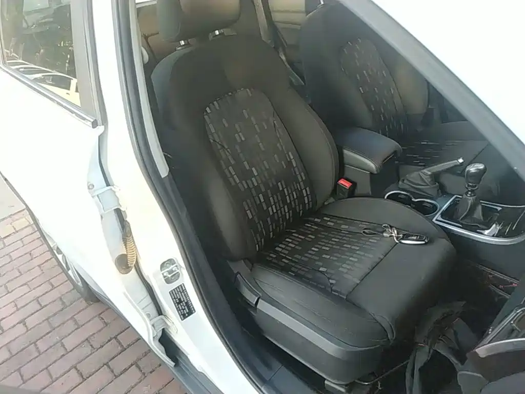 Фото 25 - Haval H2