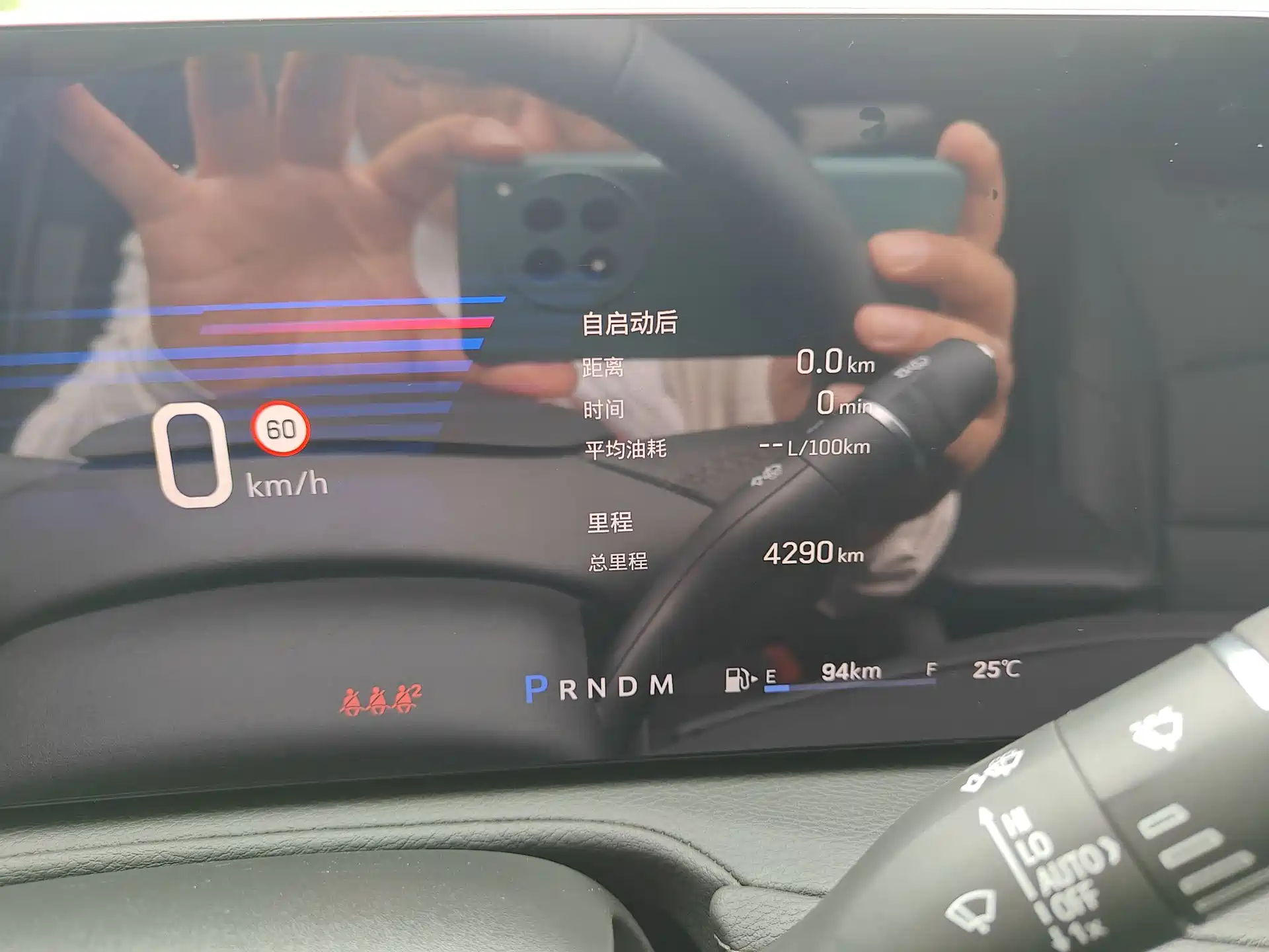 Photo 4 - Cadillac XT4